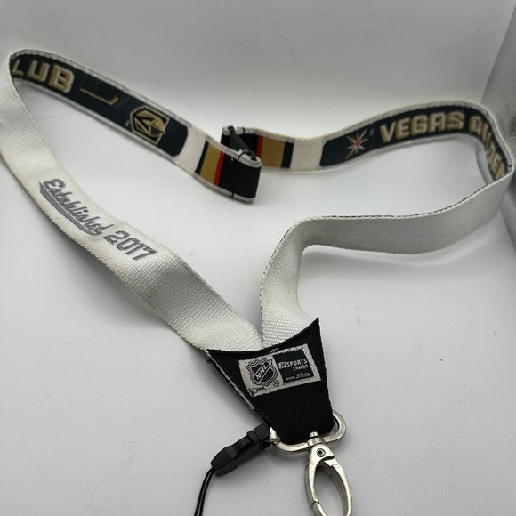 Vegas Golden Knights established 2017 black gold red lanyard sign of wear - Picture 4 of 5